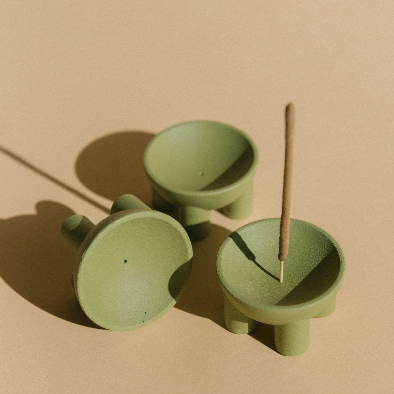 Surppot Hand-Crafted Incense Holder | Green