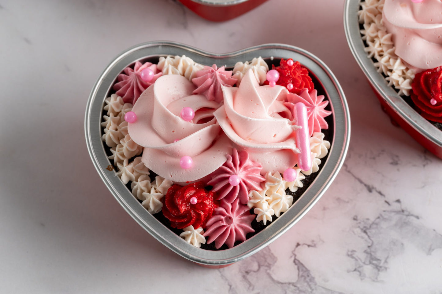 Sucré Petit Heart Mini Cake