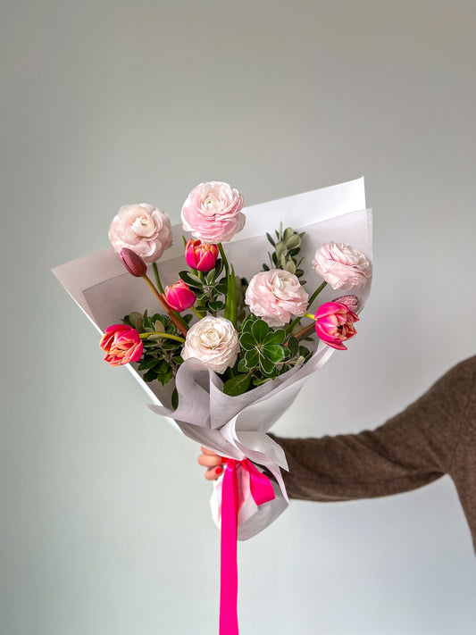 Valentine's Day | Ranunculus Please Hand-Tied Bouquet